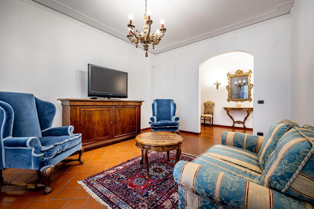 Yid Elegant Apt With Garage فلورنس المظهر الخارجي الصورة